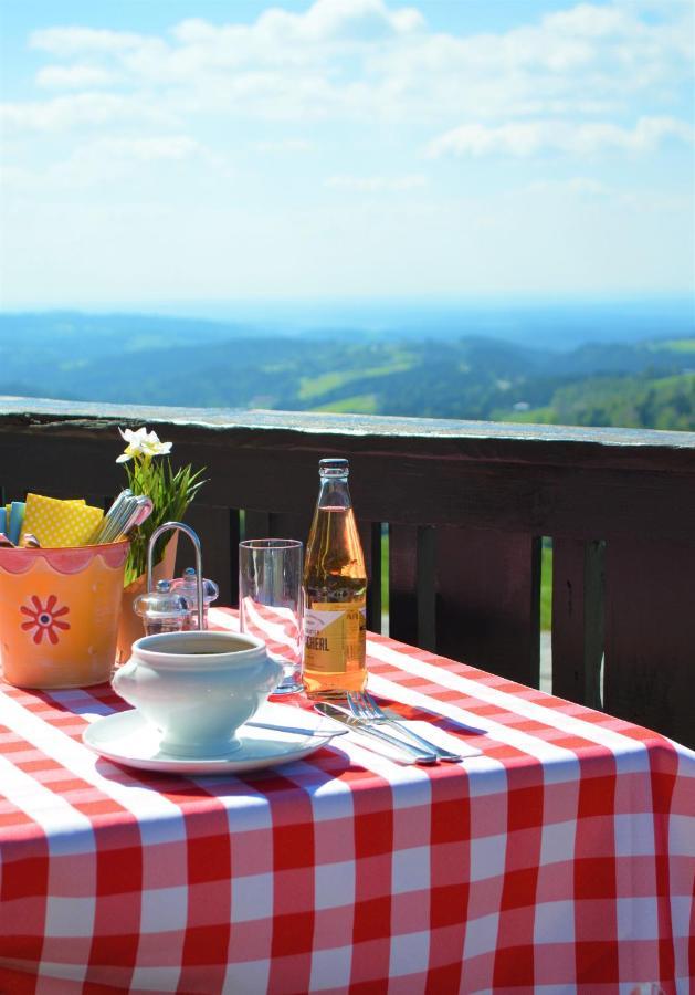 Gasthaus 3-Laenderblick Mönichkirchen Kültér fotó